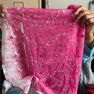 Elegant Pink Embroidered pink/white ombré dupatta